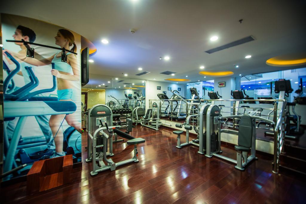 Пекин Палас Soluxe Hotel Astana Экстерьер фото The gym at the hotel